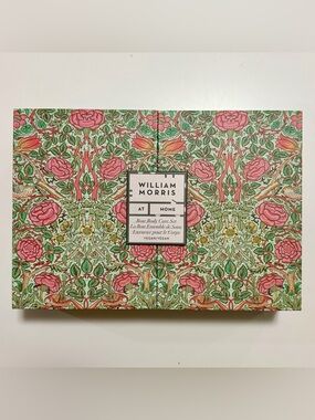 William Morris At Home Luxury Body Care Set in Rose Print Box/Green Davana scent